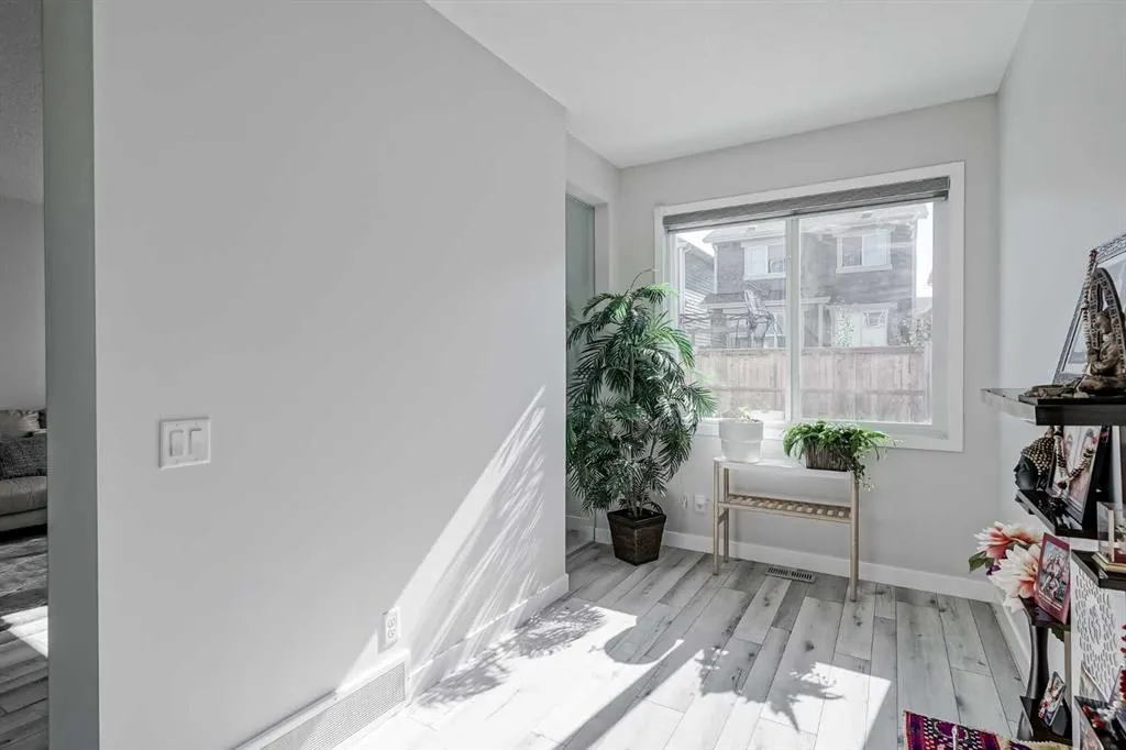 128 Masters Street SE