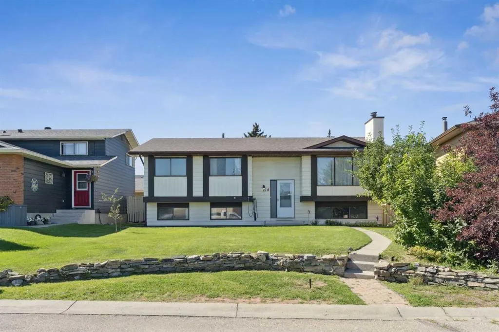 14 Glenhill Crescent