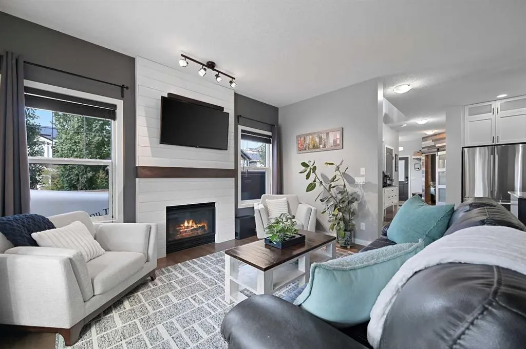 89 Sunrise Crescent