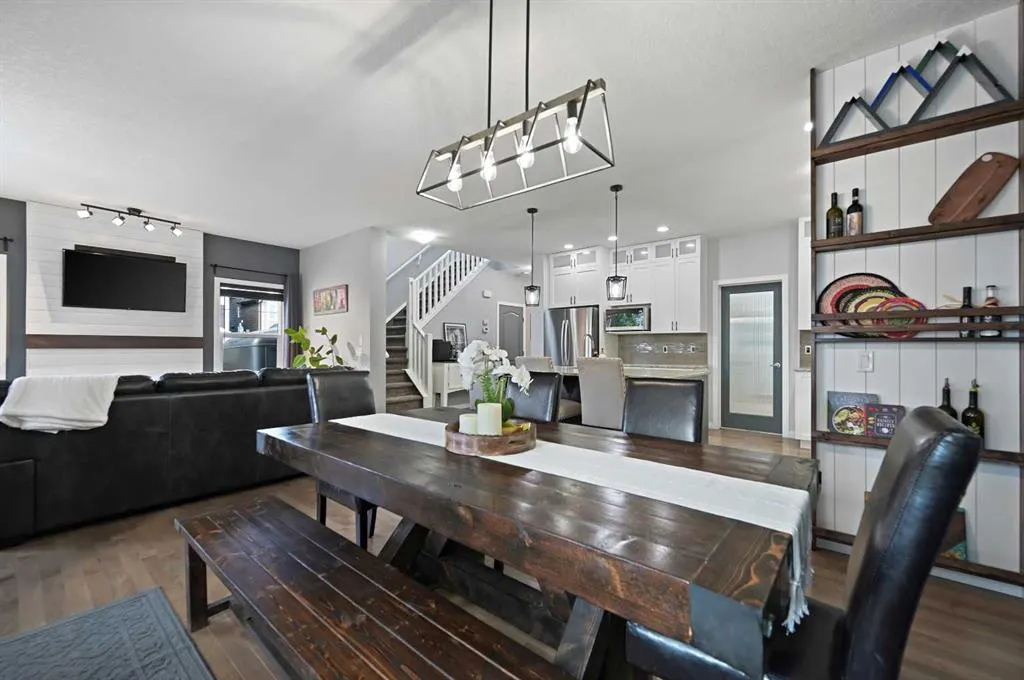 89 Sunrise Crescent