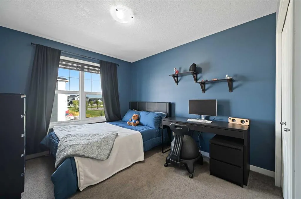 89 Sunrise Crescent