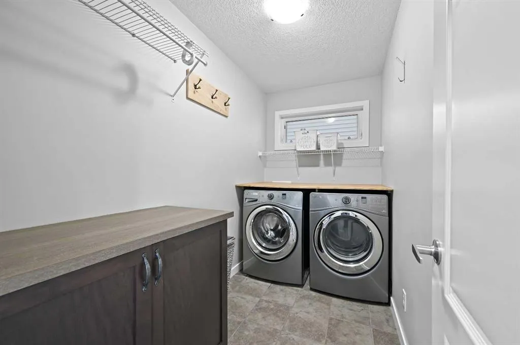 89 Sunrise Crescent