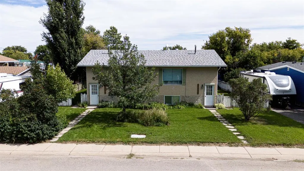 5205 50 Street