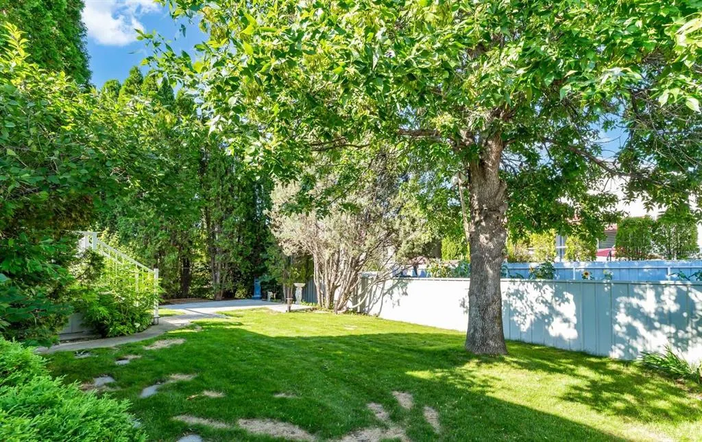 10 Park Meadows Place SE