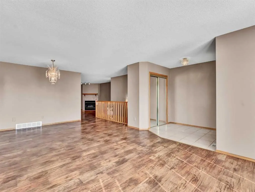 10 Park Meadows Place SE