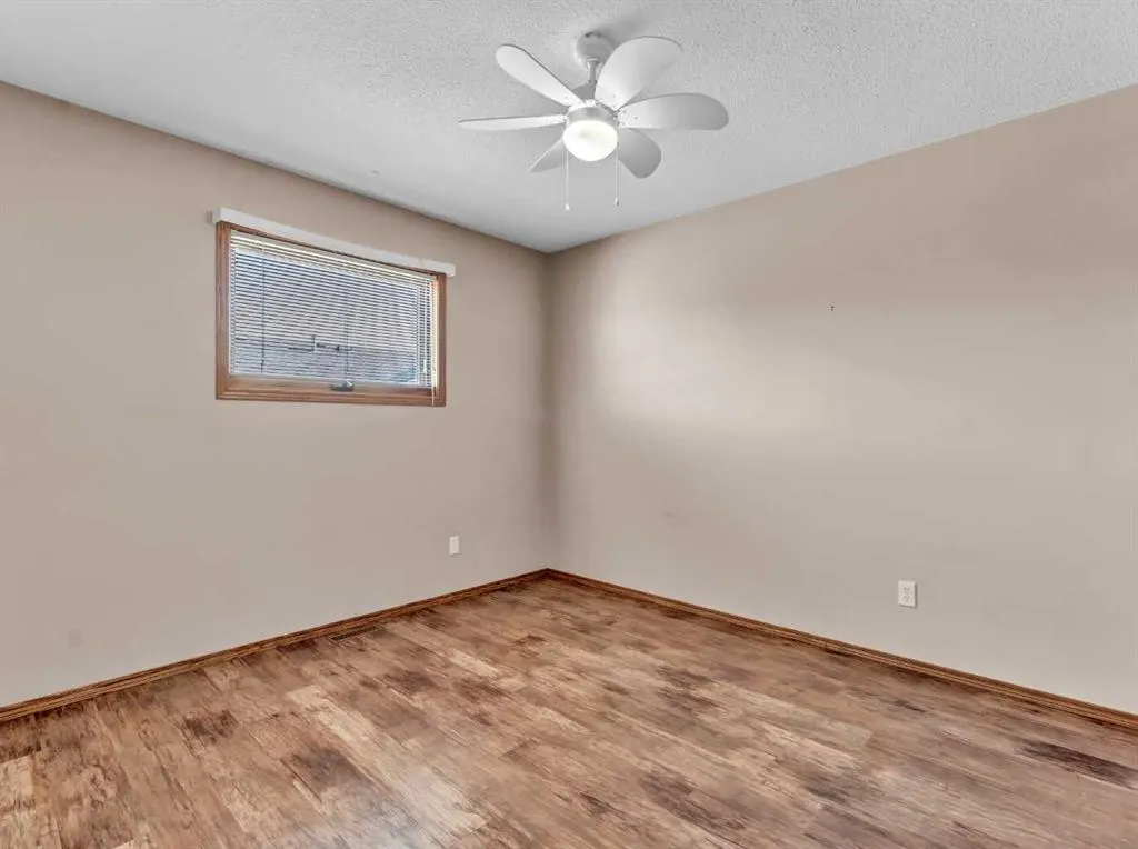 10 Park Meadows Place SE