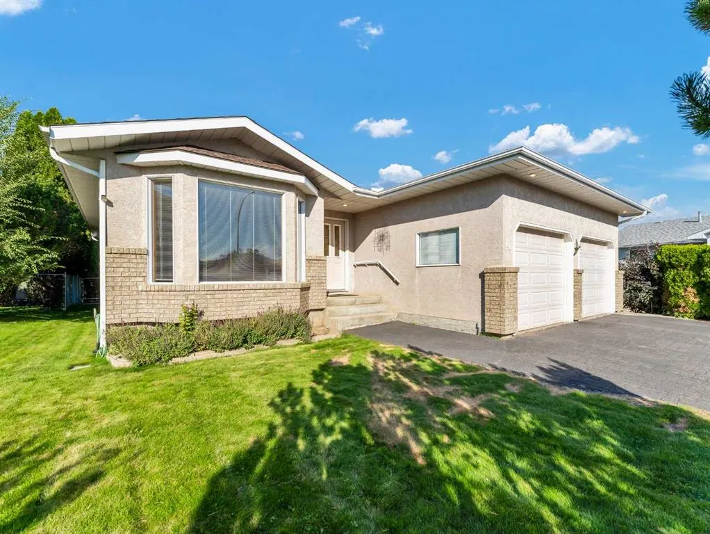 10 Park Meadows Place SE