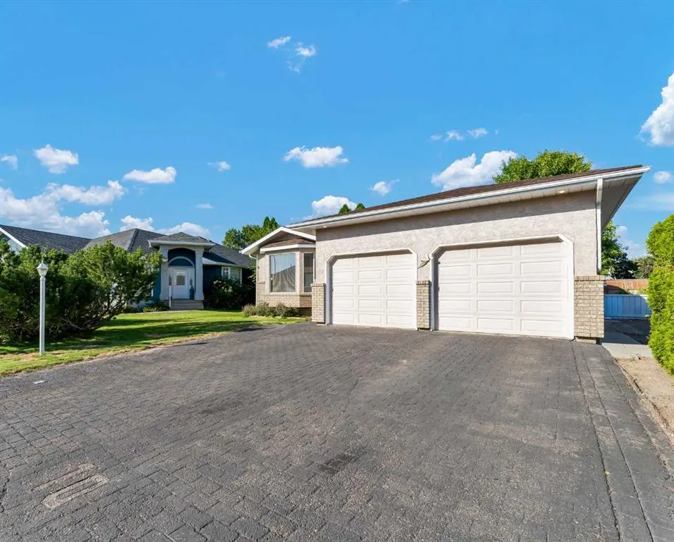 10 Park Meadows Place SE