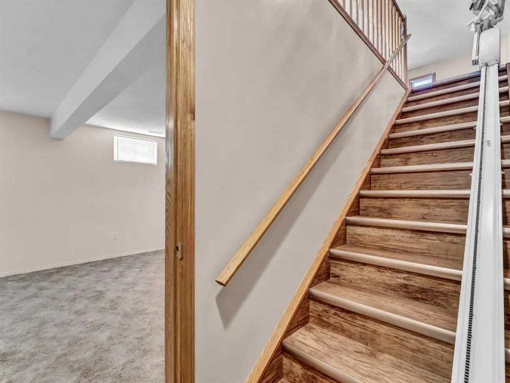 10 Park Meadows Place SE