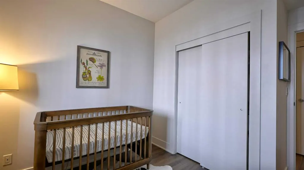 46 9 Street NE, #320