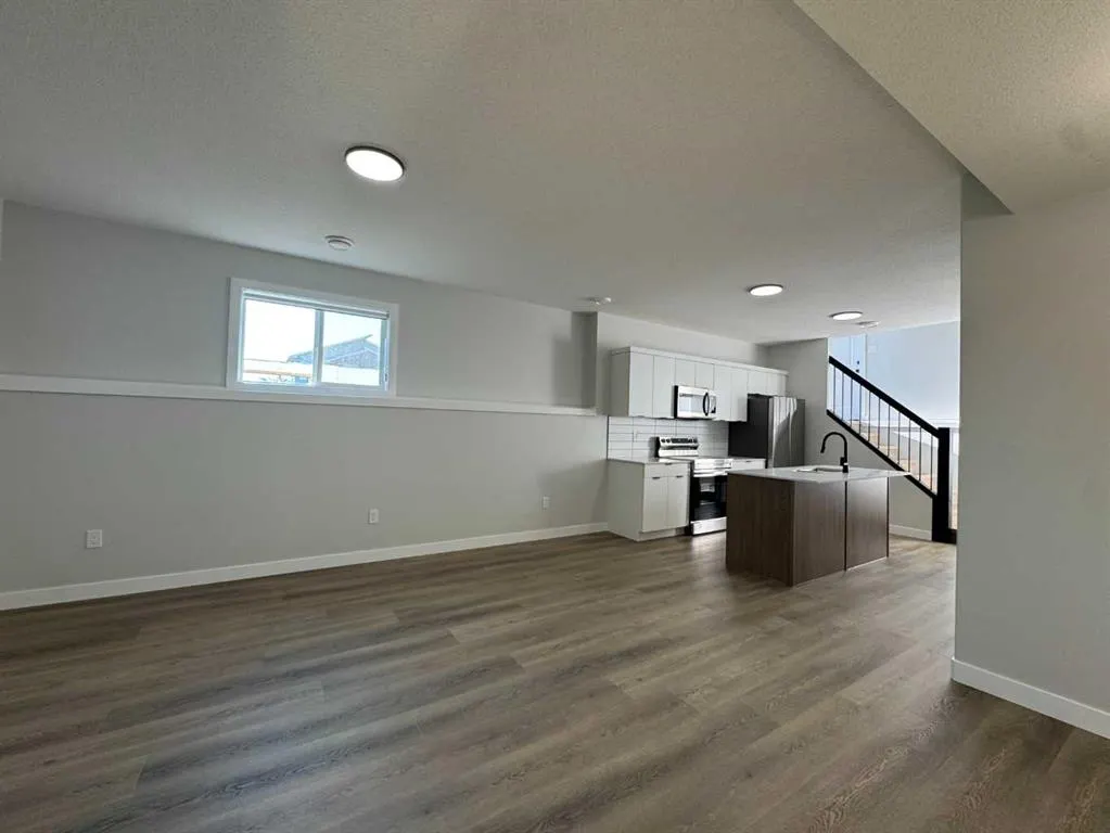 10302 128 Avenue, #A