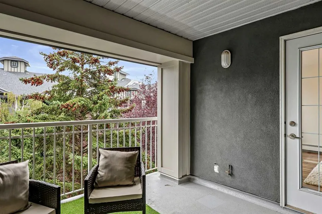 35 Richard Court SW, #437