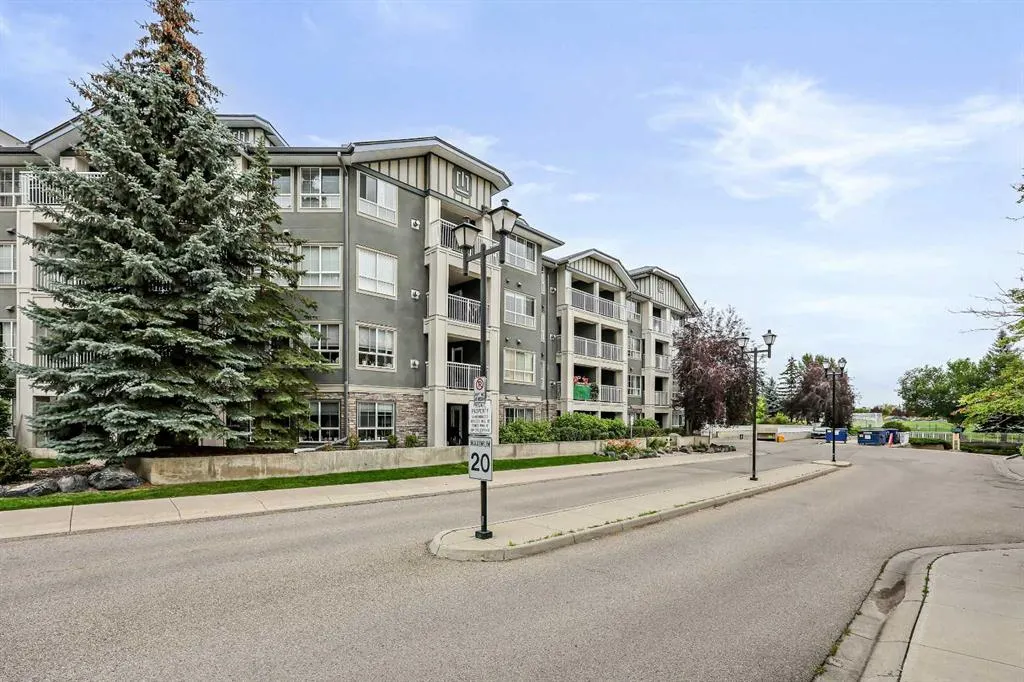 35 Richard Court SW, #437
