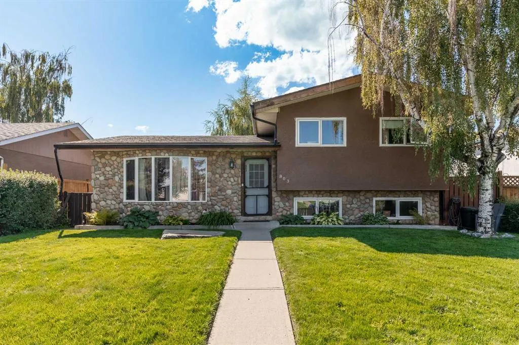 803 Forlee Drive SE