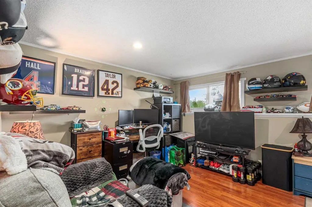 803 Forlee Drive SE