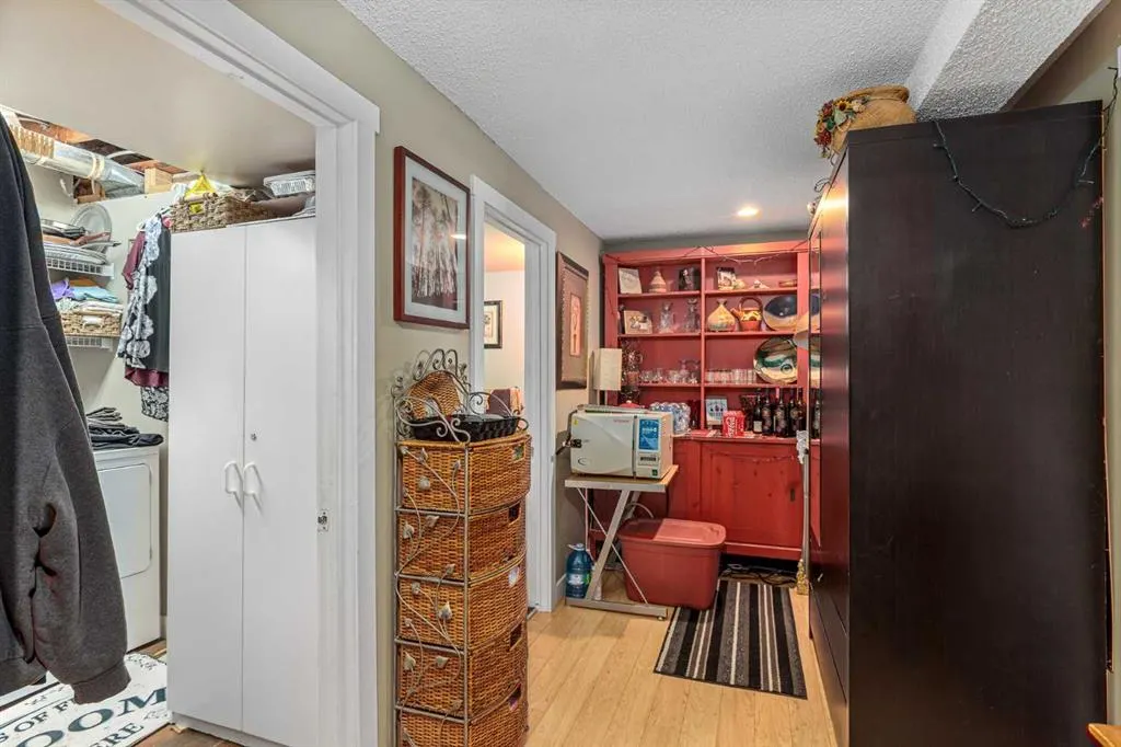 803 Forlee Drive SE