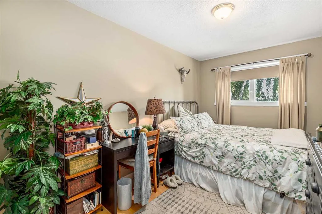 803 Forlee Drive SE