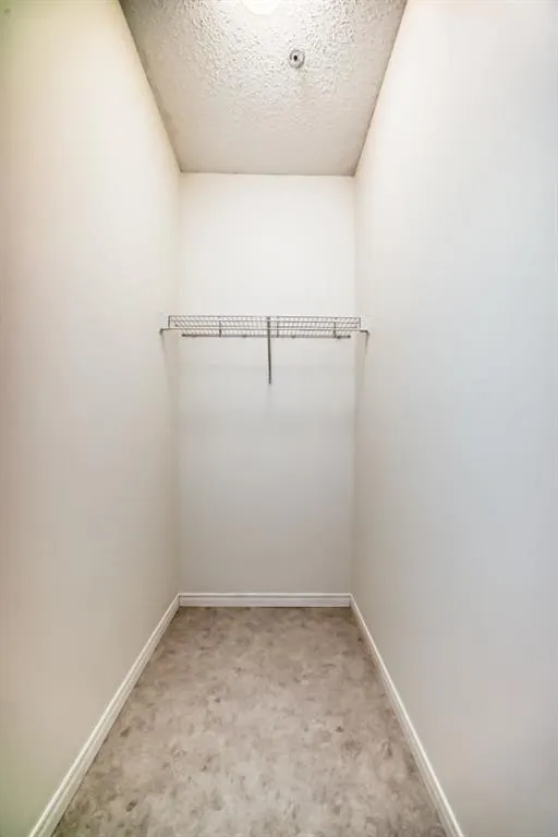5201 Dalhousie Drive NW, #334