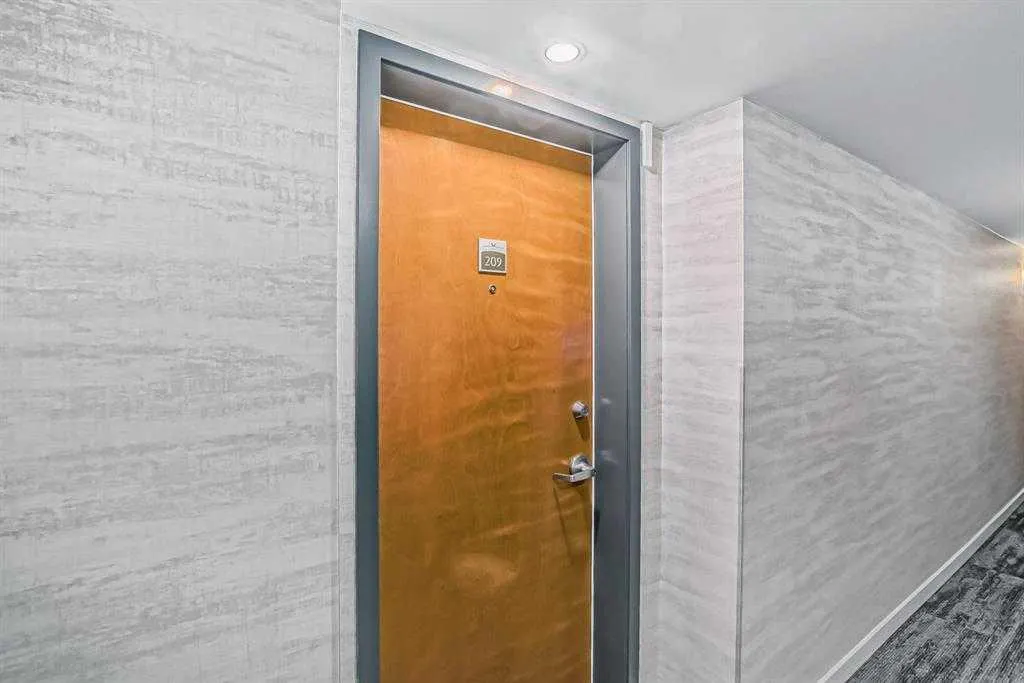 1108 6 Avenue SW, #209