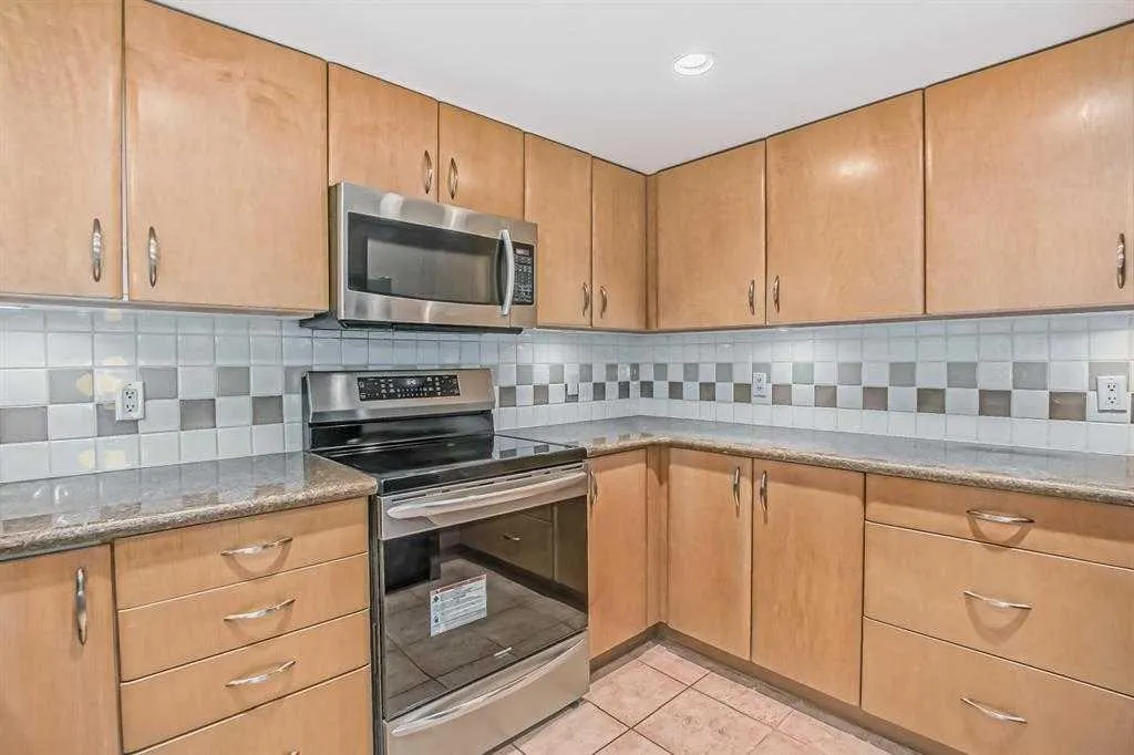 1108 6 Avenue SW, #209
