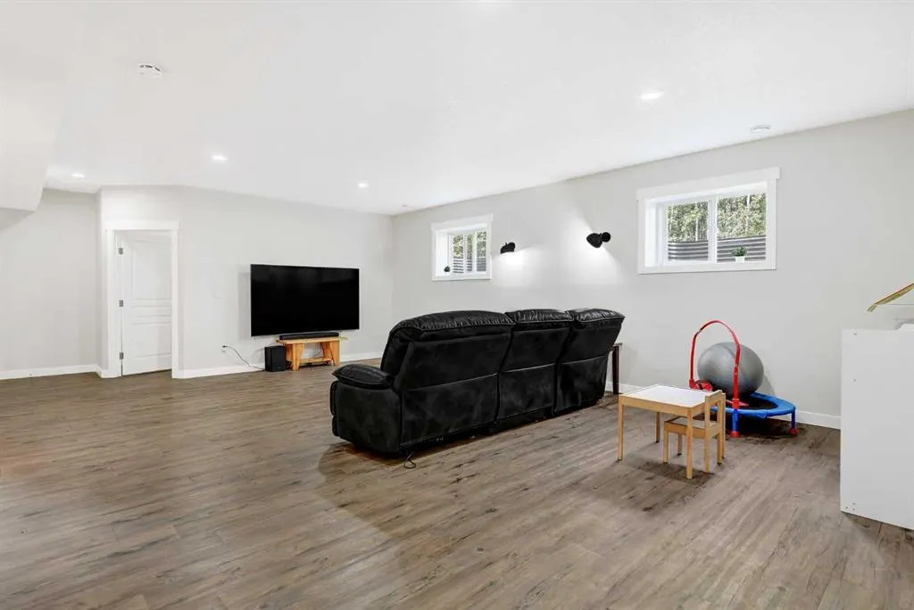 704025 Range Road 74