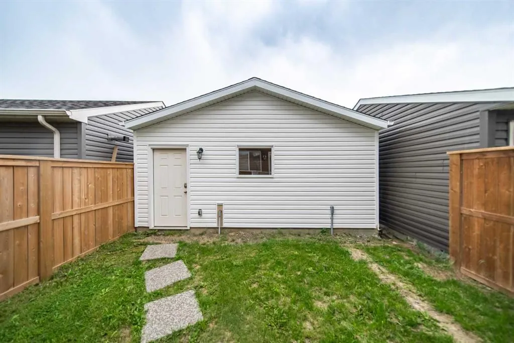20525 Main Street SE