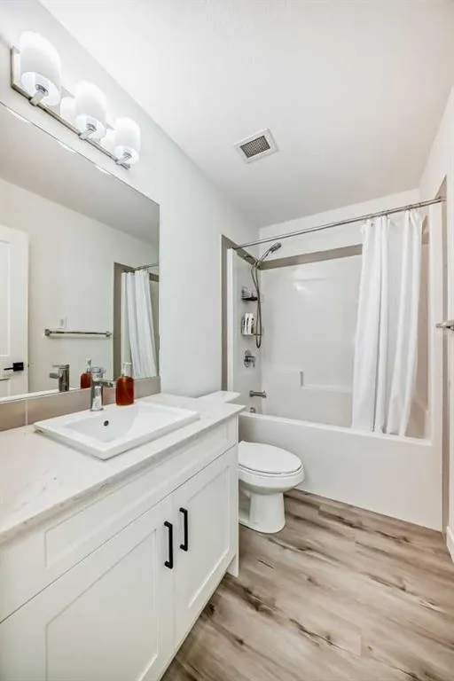 200 Seton Circle SE, #3409