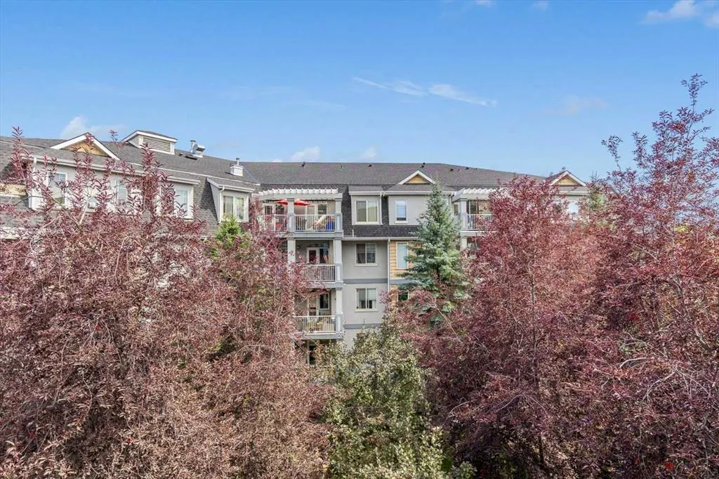 2422 Erlton Street SW, #408