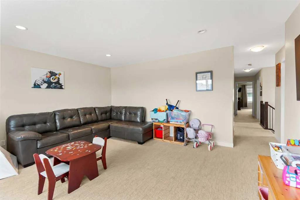 6 Viceroy Crescent