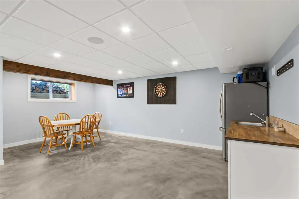 6 Viceroy Crescent