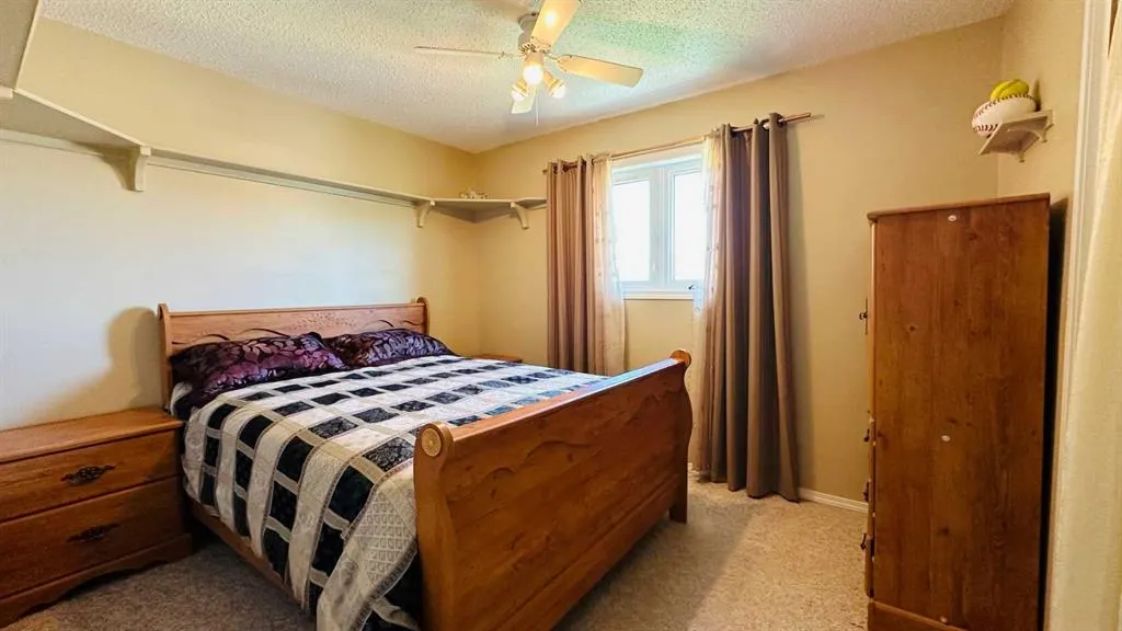 28 Hunts Crescent