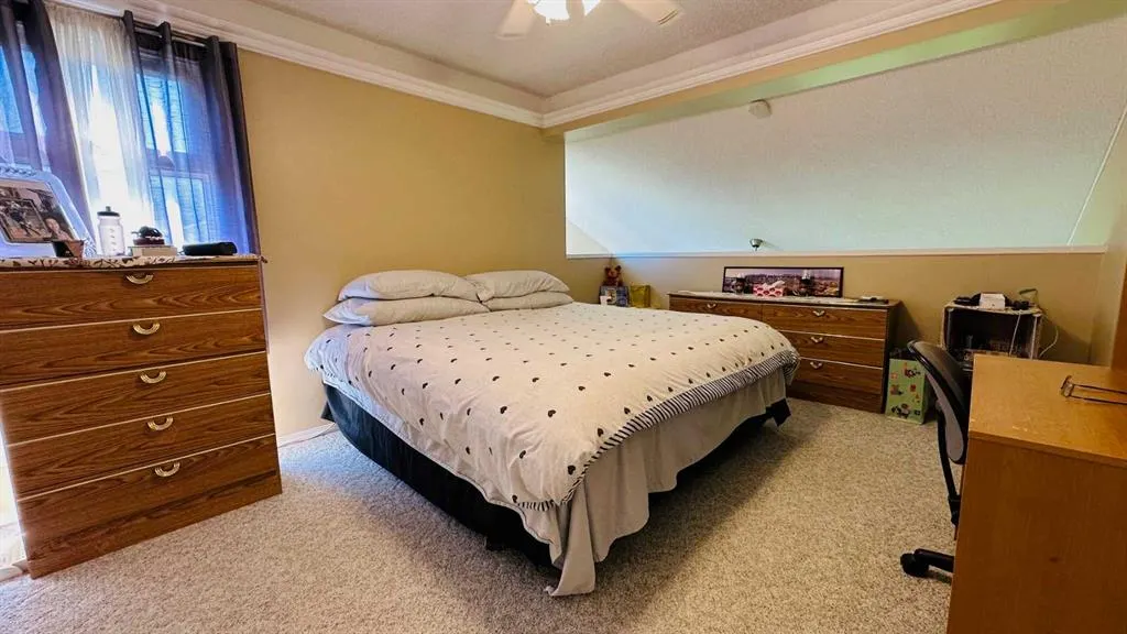 28 Hunts Crescent