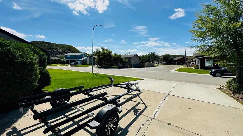 28 Hunts Crescent
