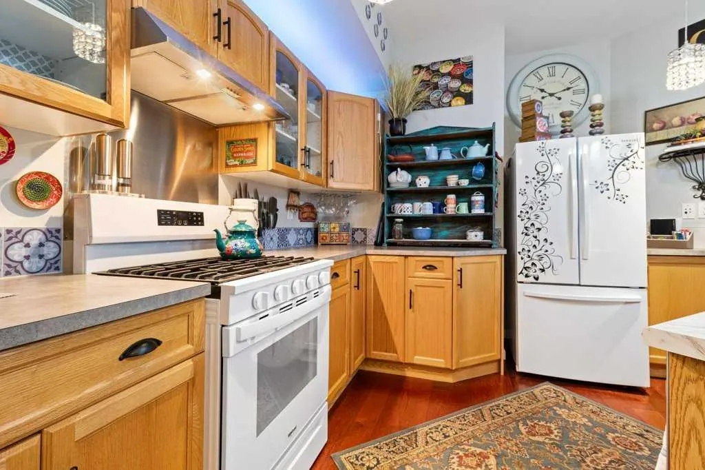 5040 53 Street, #308
