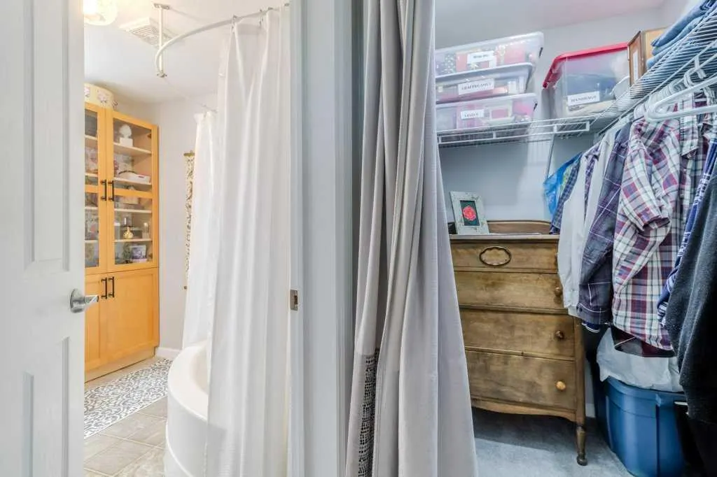 5040 53 Street, #308