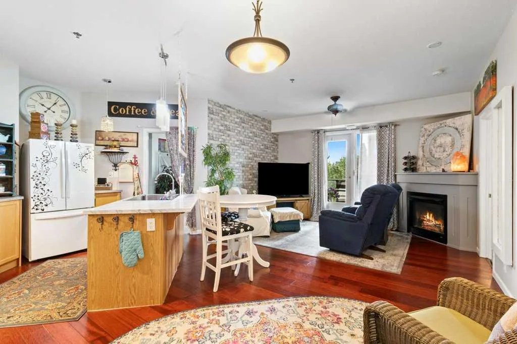 5040 53 Street, #308