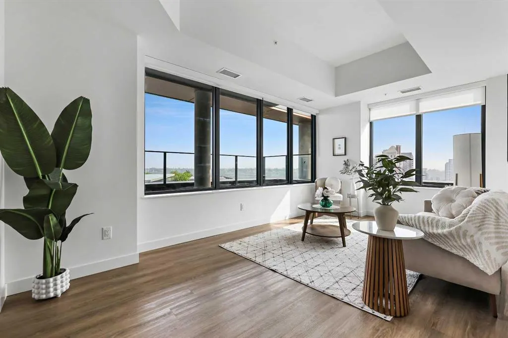 730 2 Avenue SW, #1701