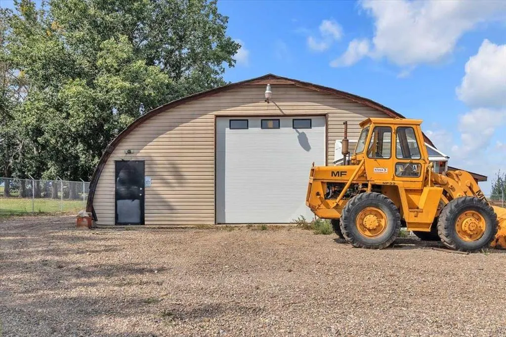 241037 Range Road 241