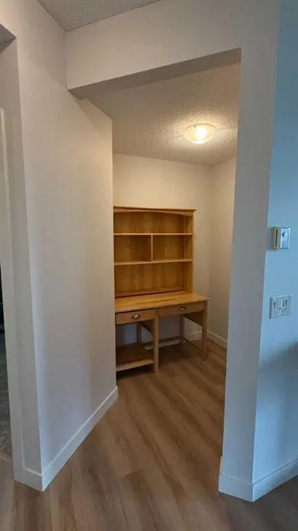 201 Sunset Drive, #402