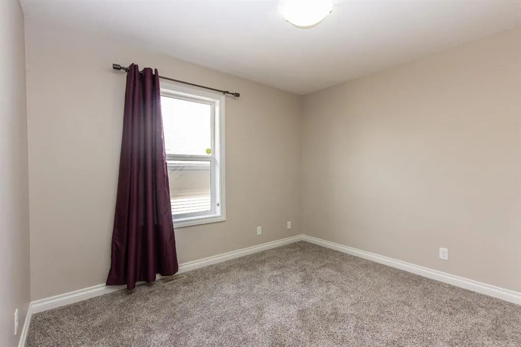 78 Trimble Close