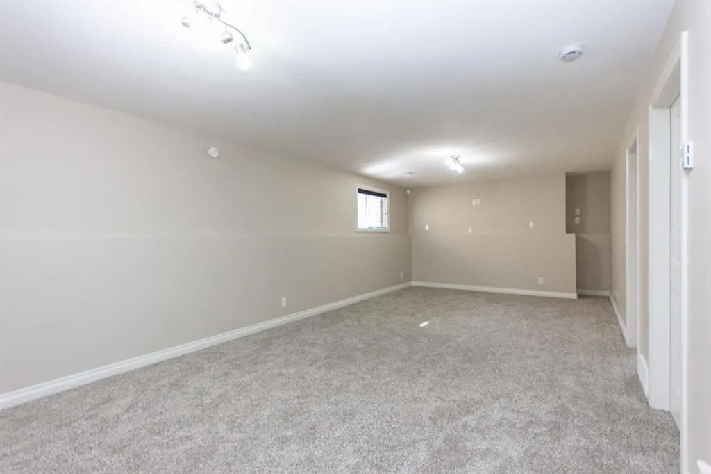 78 Trimble Close