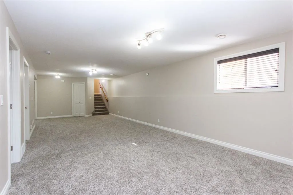 78 Trimble Close