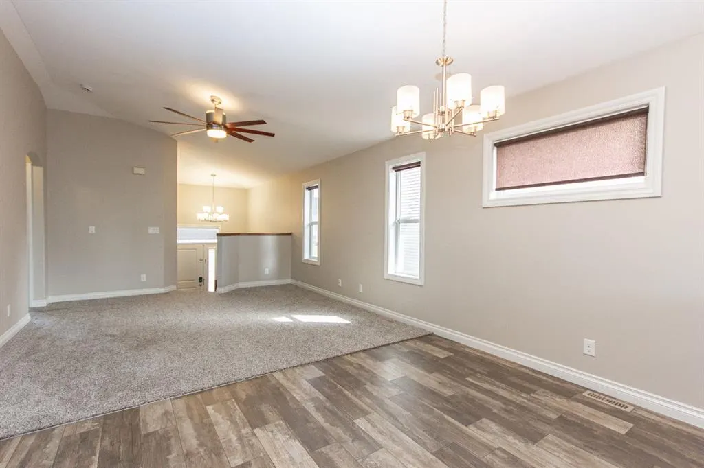 78 Trimble Close