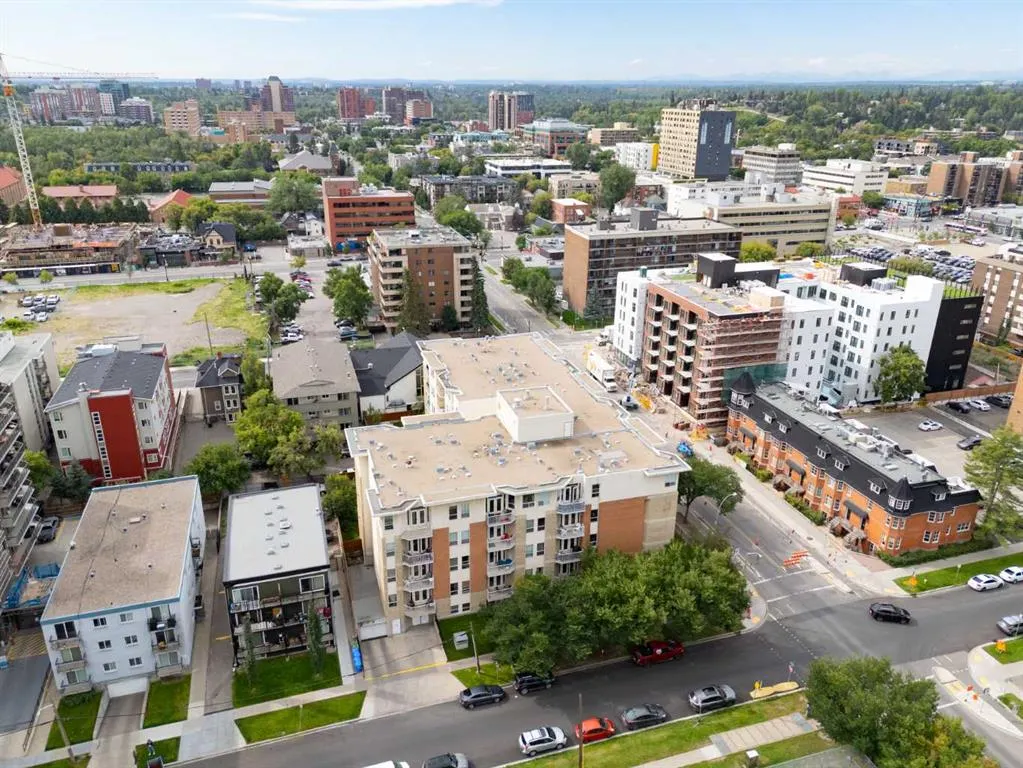 1410 2 Street SW, #402
