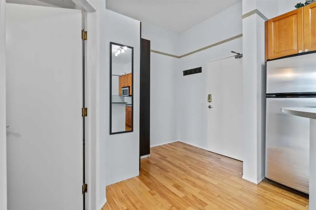 1410 2 Street SW, #402