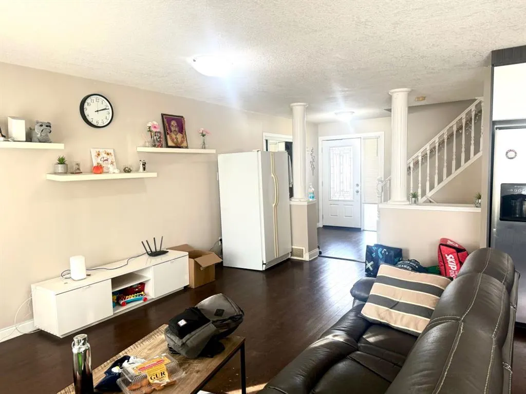 47 SADDALEBACK Way NE