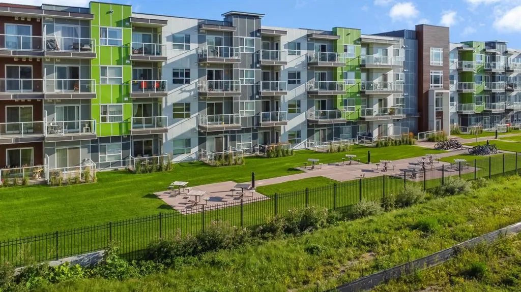 20 Seton Park SE, #324