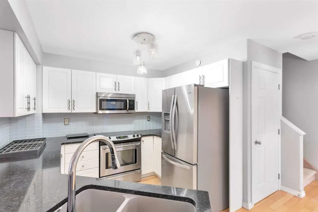 73 Addington Drive, #10