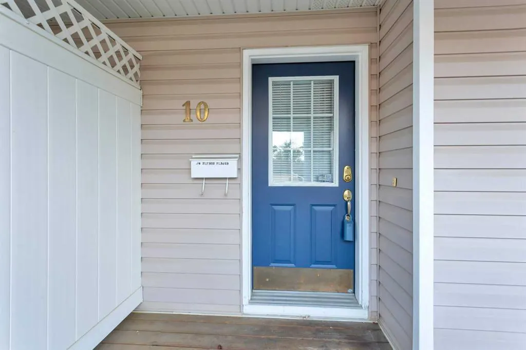 73 Addington Drive, #10