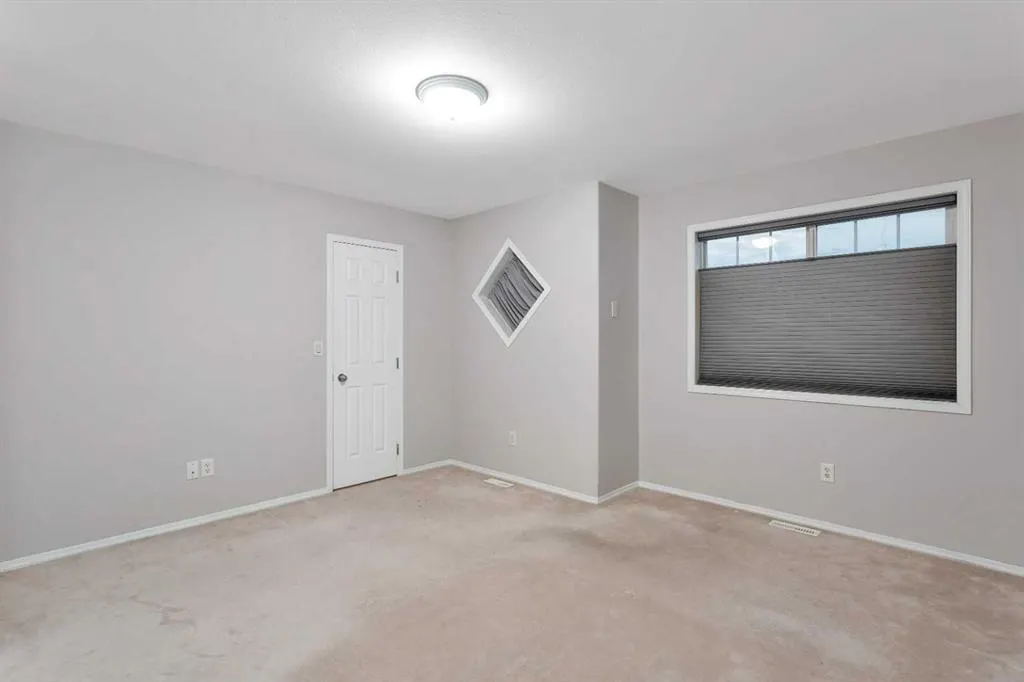73 Addington Drive, #10